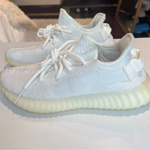 Authentic White Yeezys in size 5